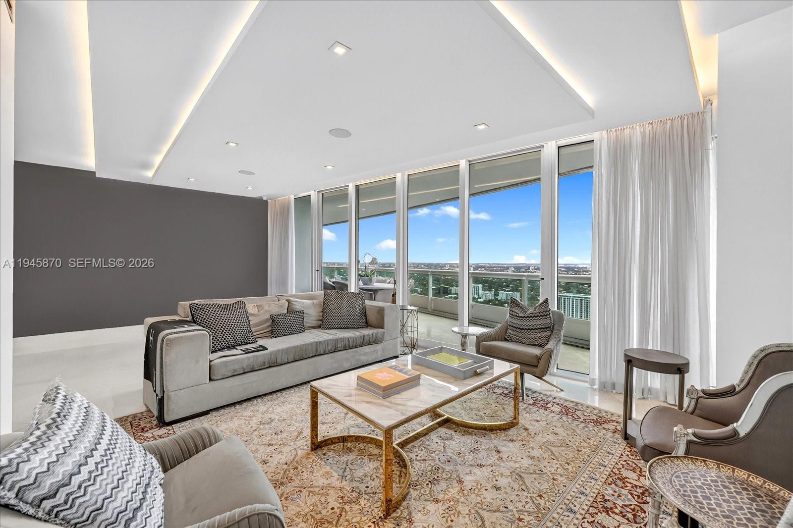 SANTA MARIA CONDO - Residential