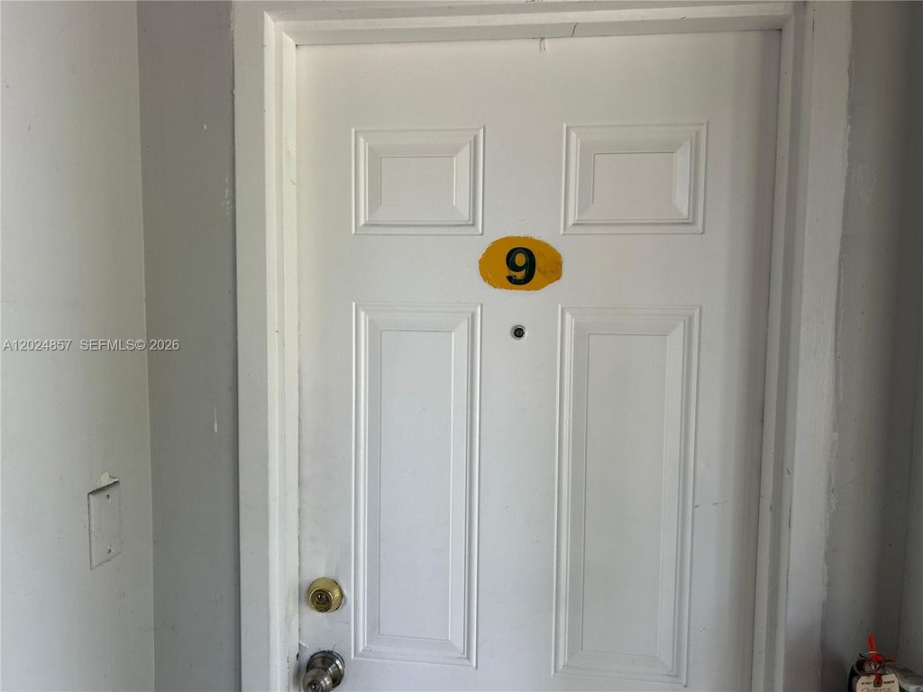 Photo of 2000 Monroe St #9, Hollywood, FL 33020 (MLS # A12024857)