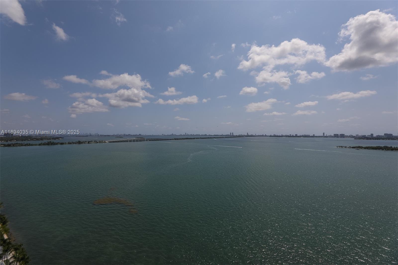 STAR LOFTS ON THE BAY CON - Residential Lease