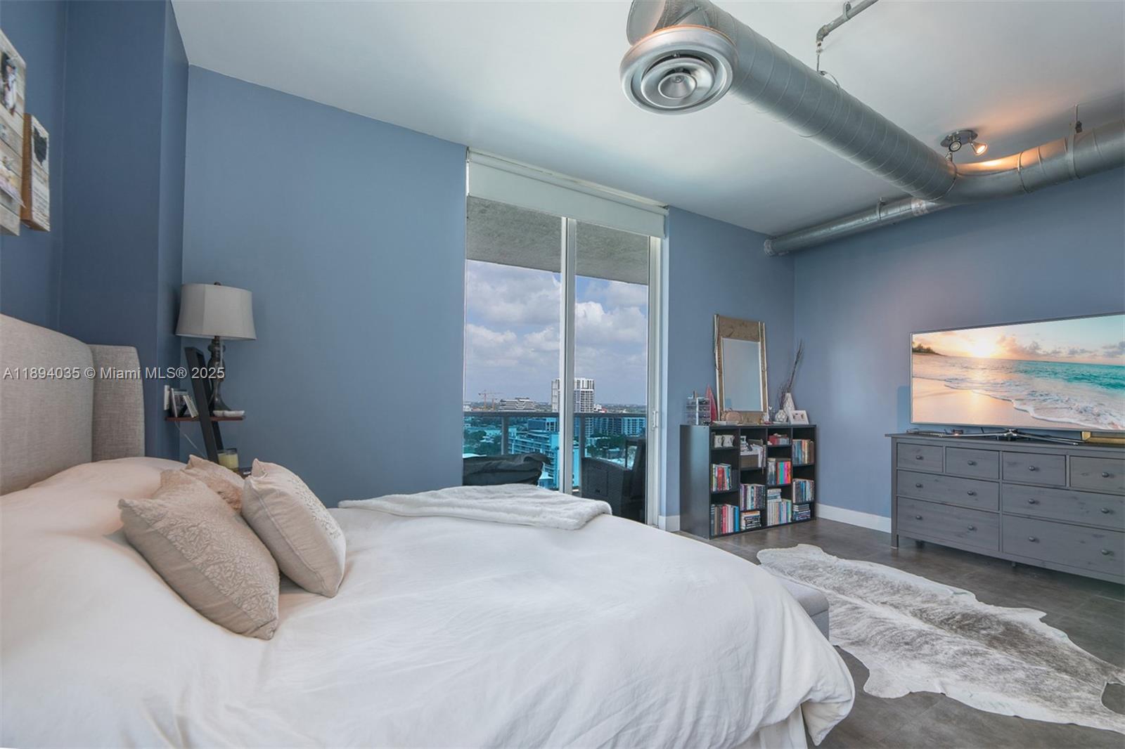 STAR LOFTS ON THE BAY CON - Residential Lease