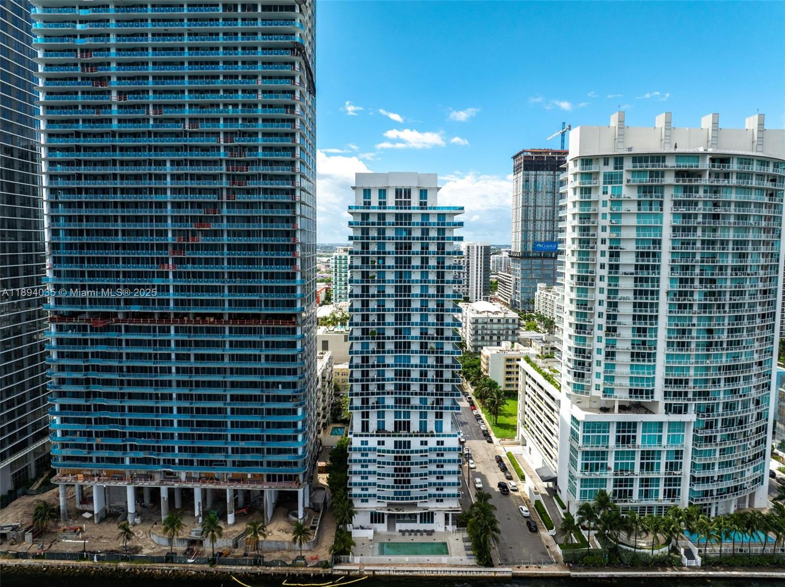 Designed by Kobi Karp. Spectacular and expansive 2 bed/2 bath, (largest 2 bed 1,594 sq ft) in Star Lofts on the Bay. Open concept with breathtaking direct water views on oversized, wrap around balcony. Hurricane impact windows and sliding glass doors. The large chef’s kitchen features granite countertops, high-end stainless-steel appliances and Sub Zero refrigerator. Washer/dryer in unit. 1 assigned garage parking space. Luxury amenities include infinity edge pool, state of the art gym, yoga studio, meditation garden with valet and security on site. Waterfront, boutique, loft style condo building in Edgewater, only 3 units per floor. Located minutes from Downtown, Brickell, Wynwood, Design District, Miami Beach and Margaret Pace Park. Tenant occupied until 12/10. Unit also listed for sale.