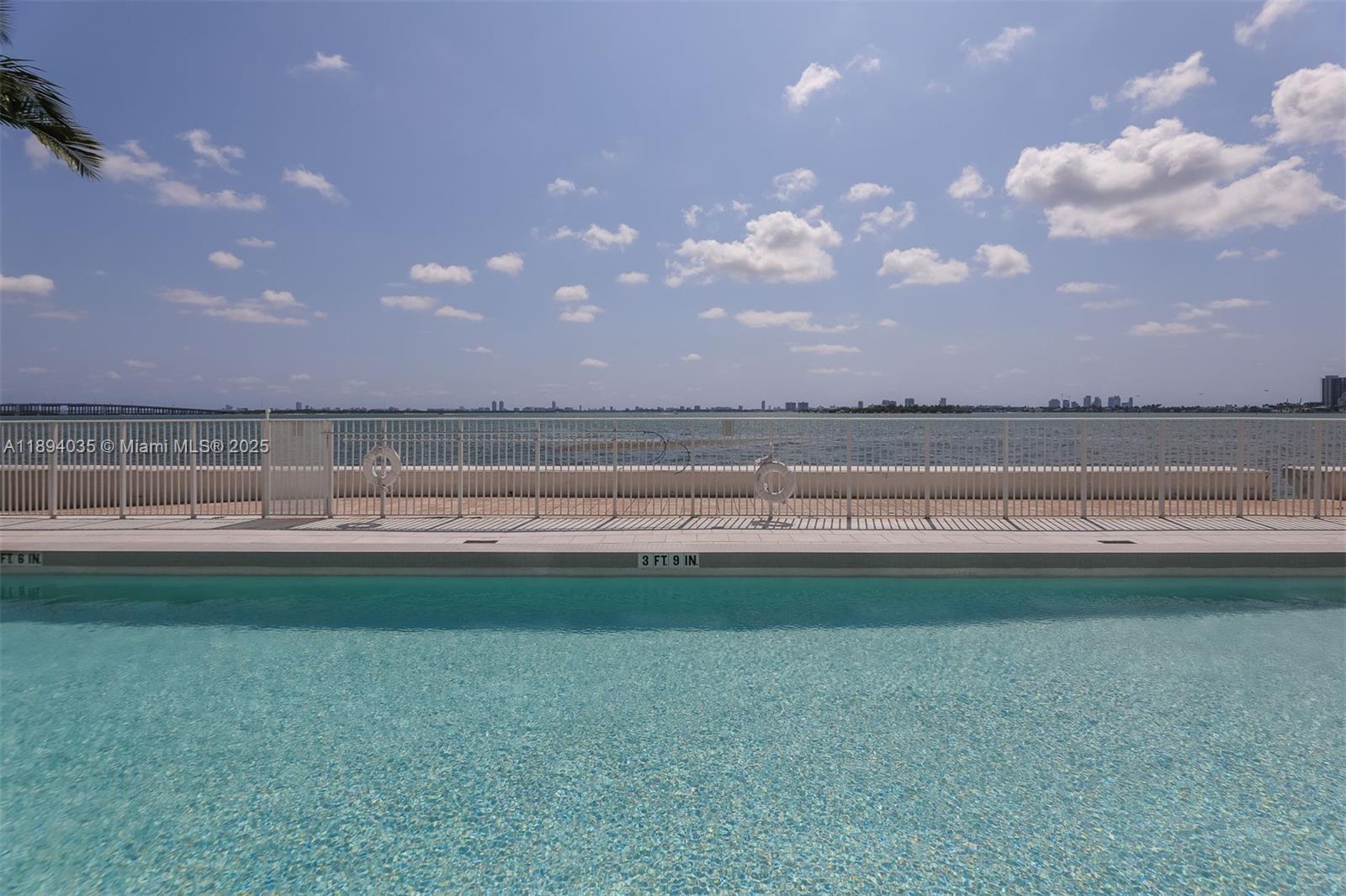 STAR LOFTS ON THE BAY CON - Residential Lease