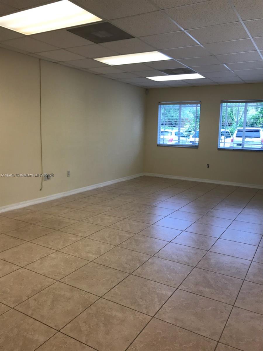 Office / Warehouse (Flex Space) Featuring a High Loading Door in the Back Area. Bathroom on the 1st Floor and 2nd Floor. Great Location in the Kendall Area near Tamiami Airport.