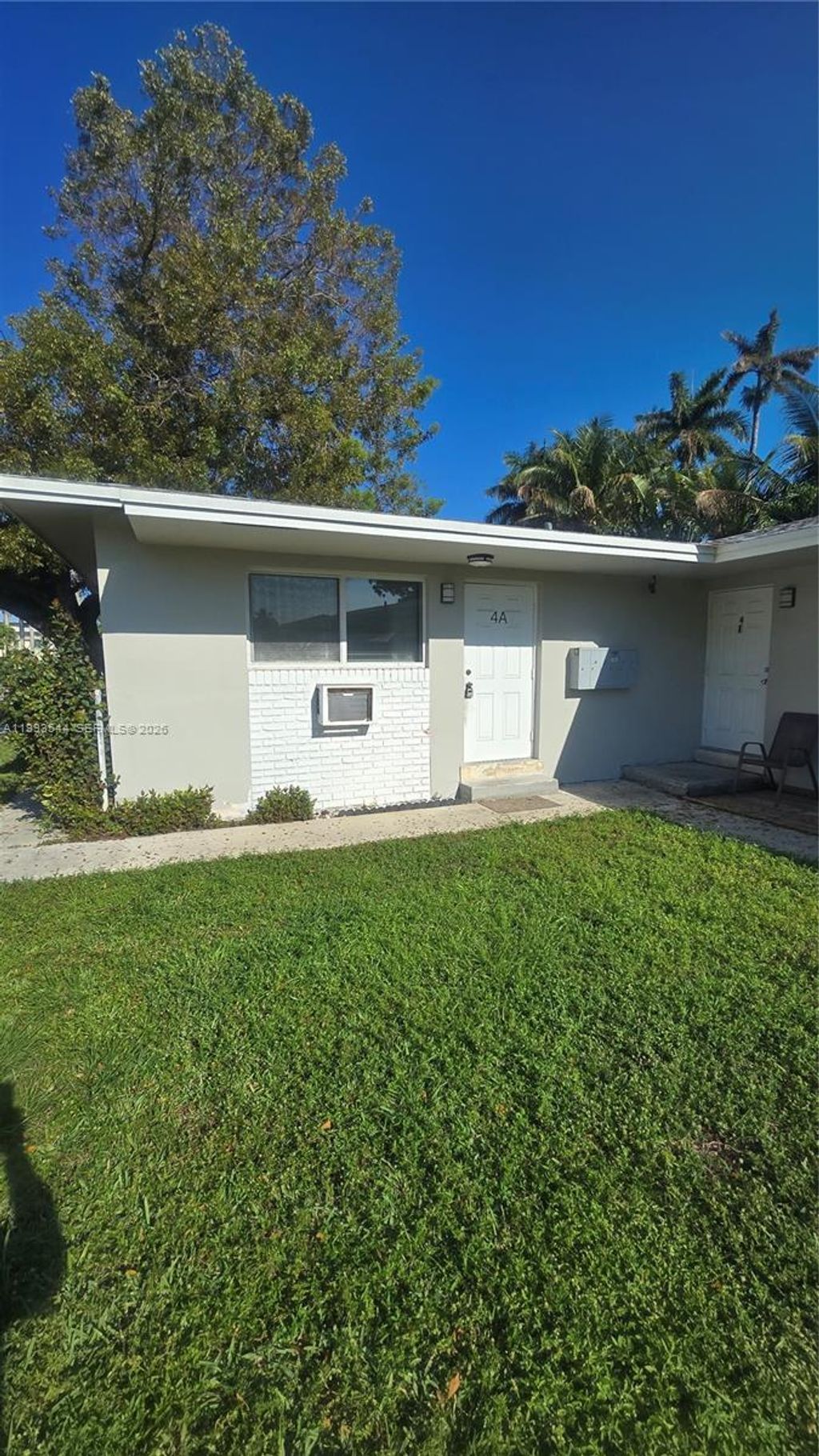Photo of Hollywood, FL 33020 (MLS # A11993544)