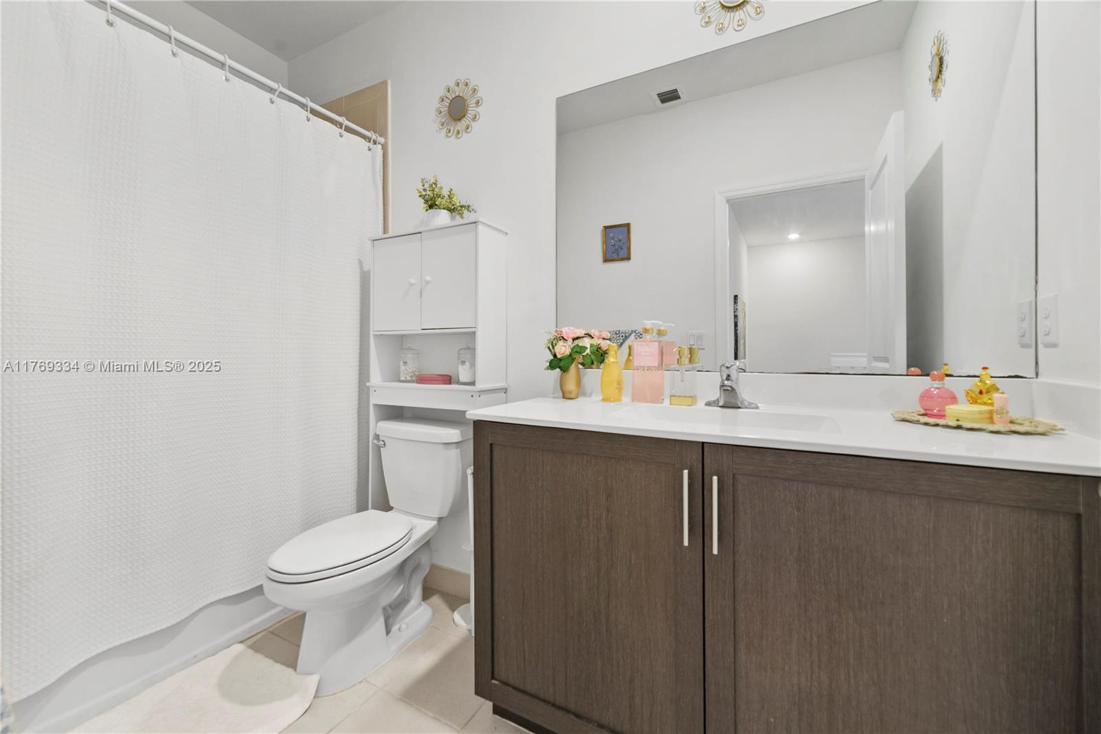 SILVER PALM RESIDENTIAL H - Residential