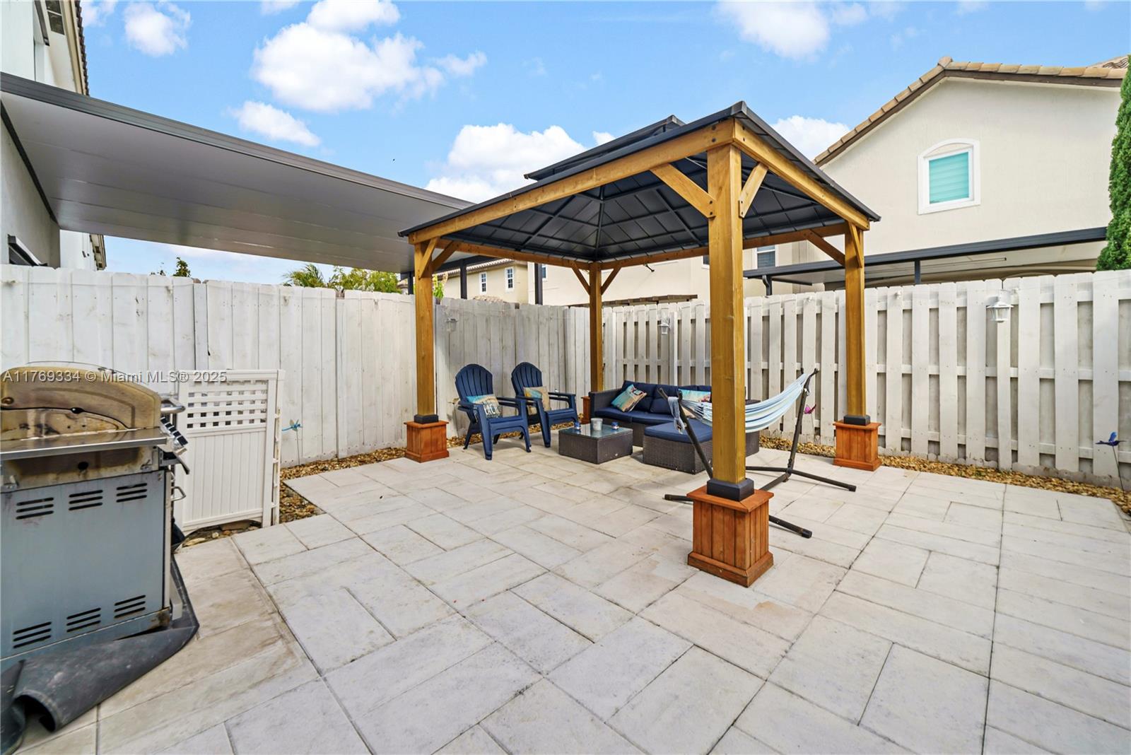 SILVER PALM RESIDENTIAL H - Residential