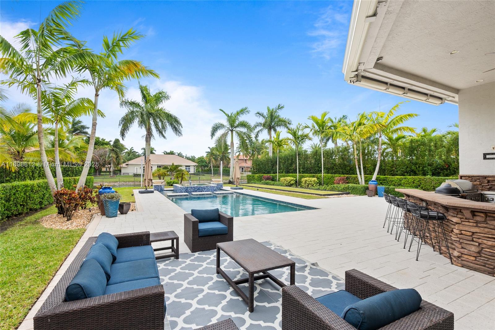 PARKLAND GOLF & COUNTRY C - Residential