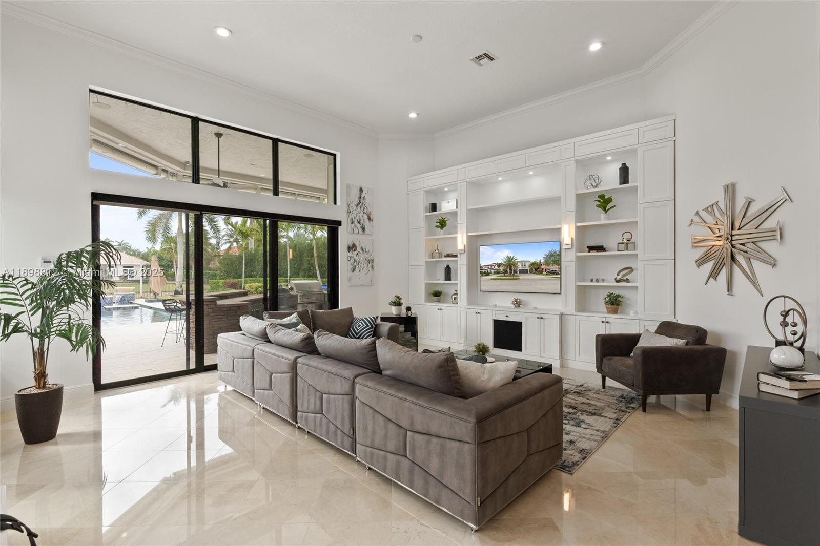 PARKLAND GOLF & COUNTRY C - Residential