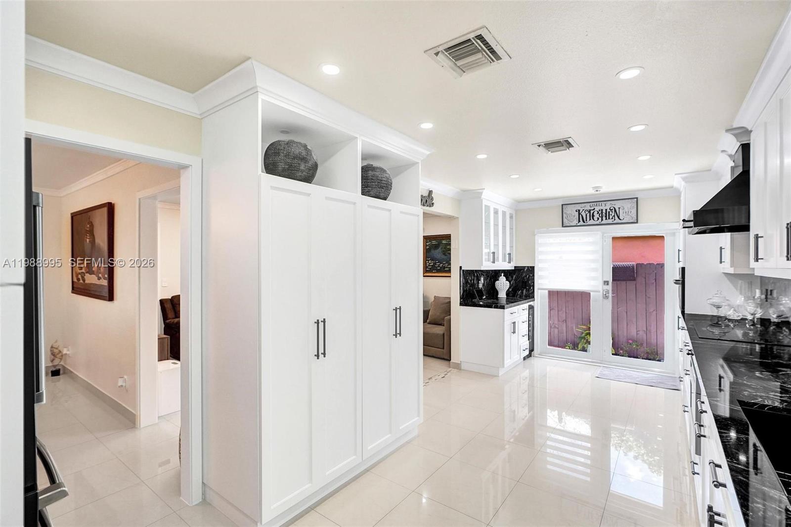 WASHINGTON PARK HALLANDAL - Residential