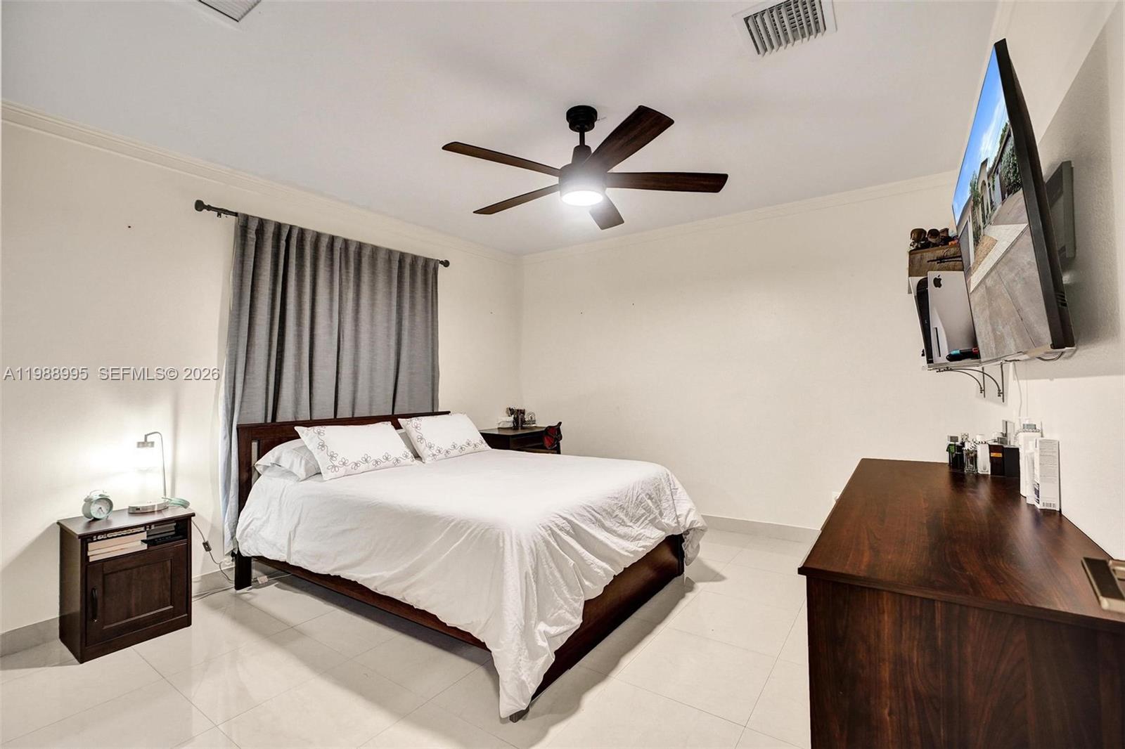 WASHINGTON PARK HALLANDAL - Residential