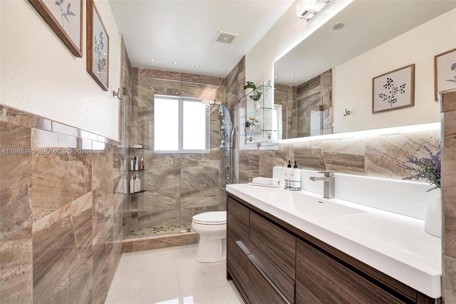 WASHINGTON PARK HALLANDAL - Residential