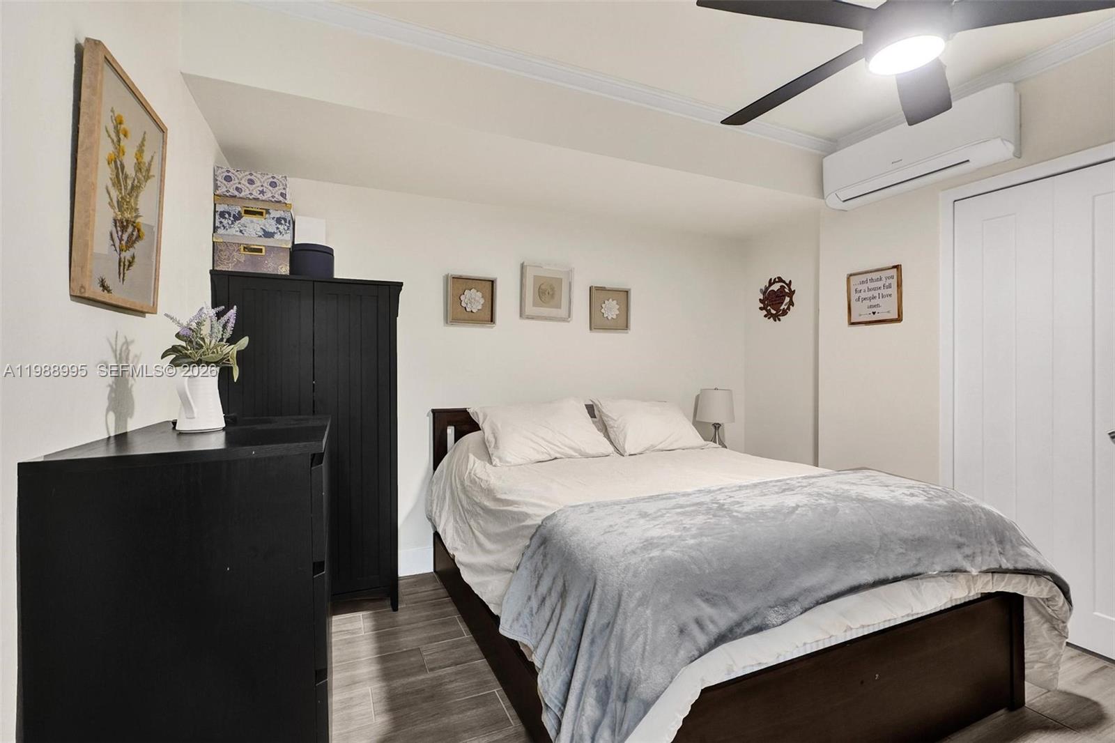 WASHINGTON PARK HALLANDAL - Residential