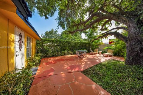 Tiny photo for 15860 SW 287th St, Homestead, FL 33033 (MLS # A12007467)