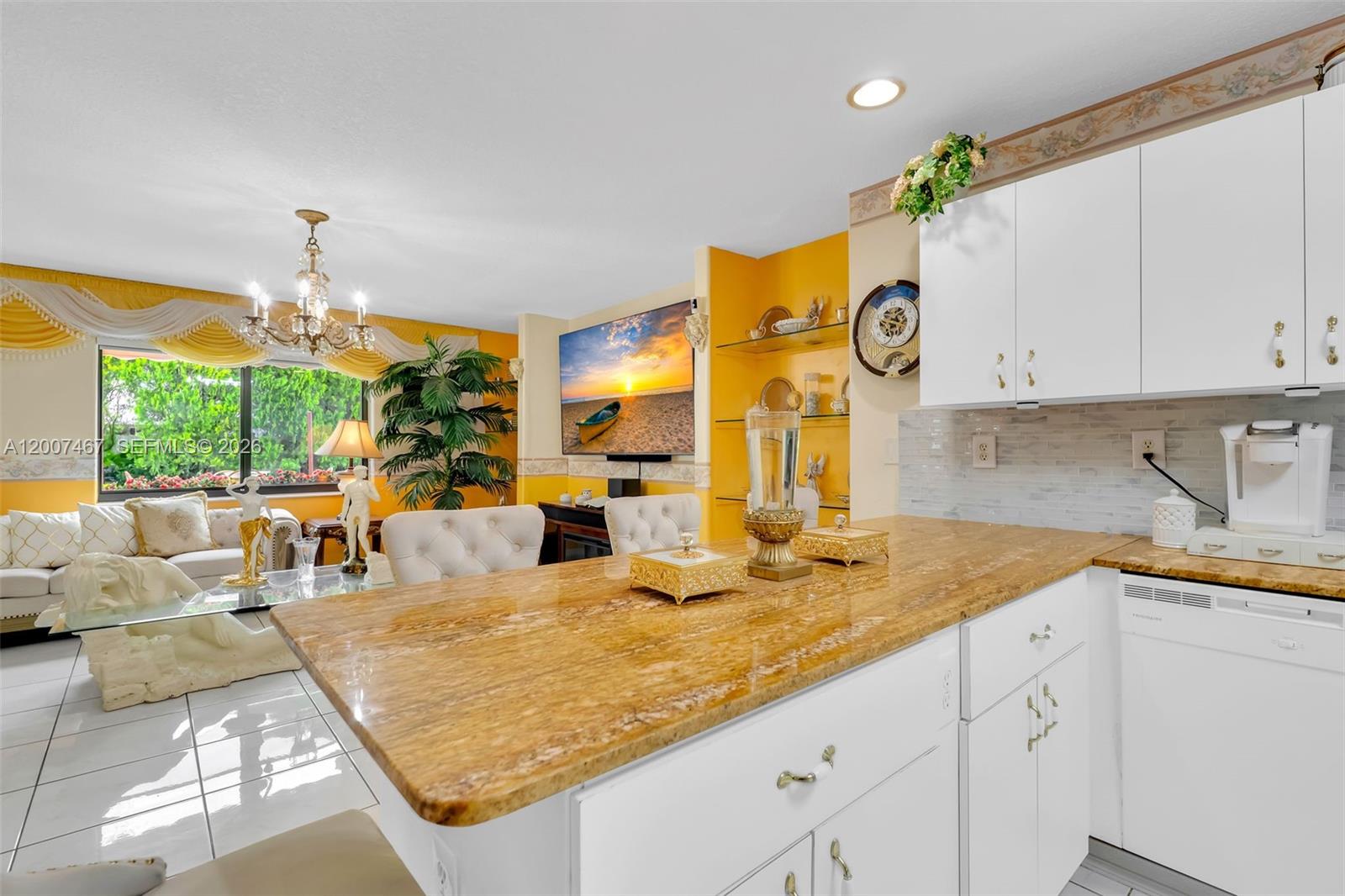 BISCAYNE BEST - Residential