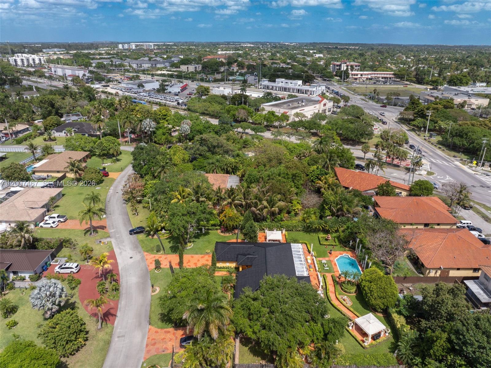 BISCAYNE BEST - Residential