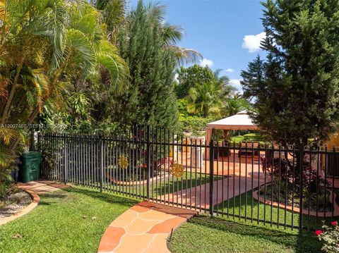 Tiny photo for 15860 SW 287th St, Homestead, FL 33033 (MLS # A12007467)