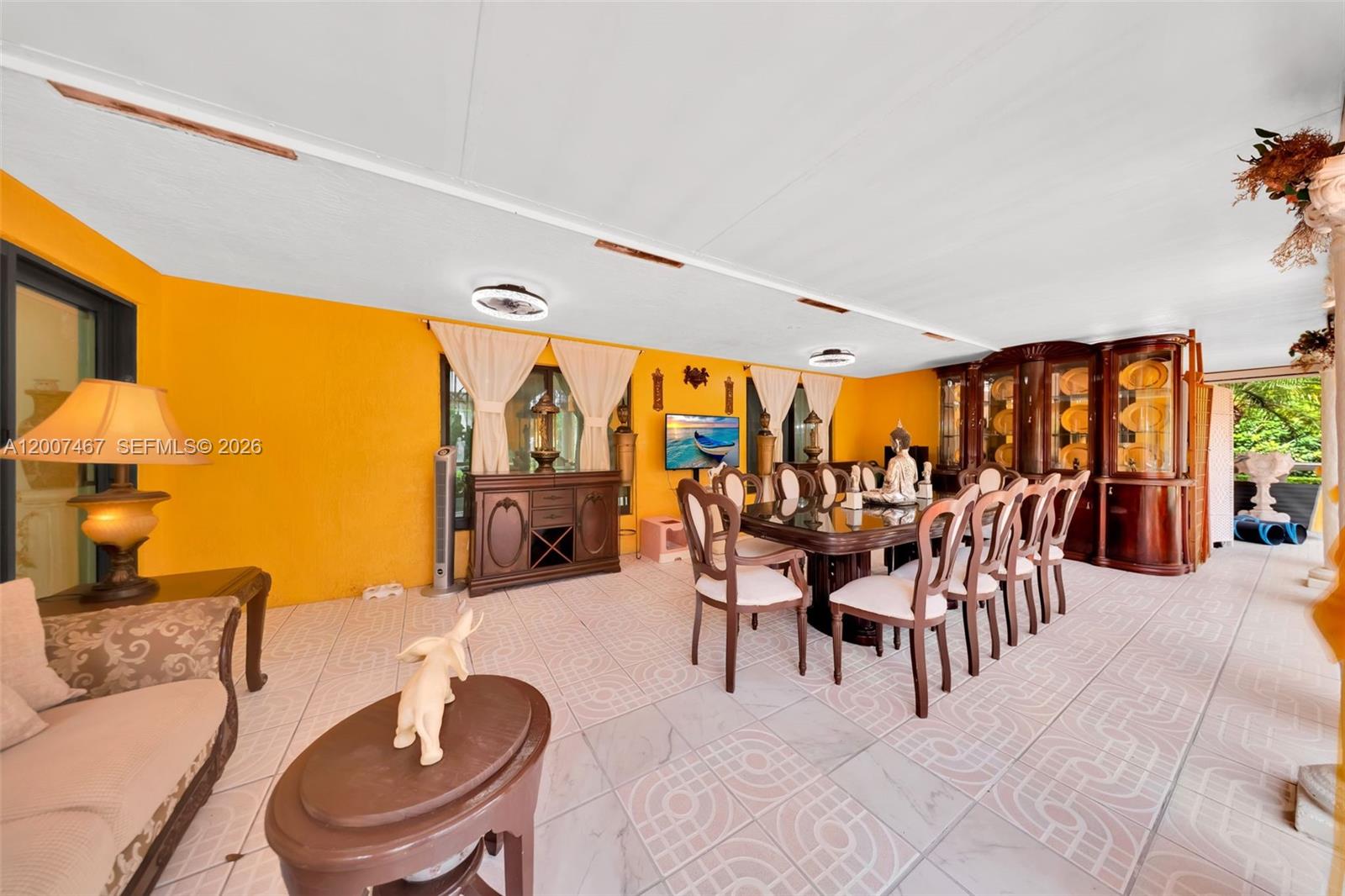 BISCAYNE BEST - Residential