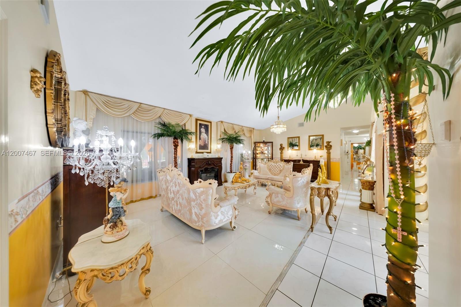 BISCAYNE BEST - Residential