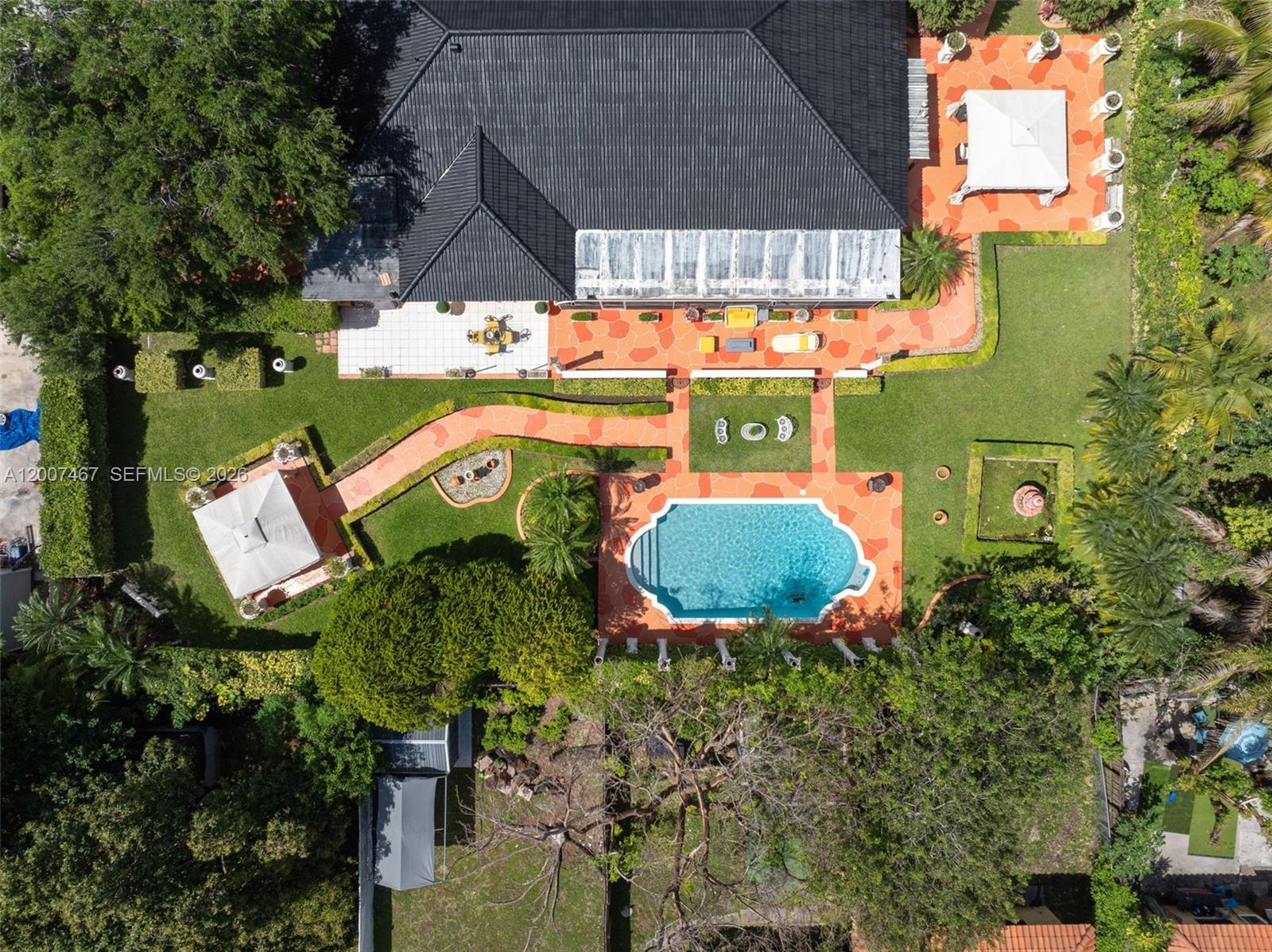 BISCAYNE BEST - Residential