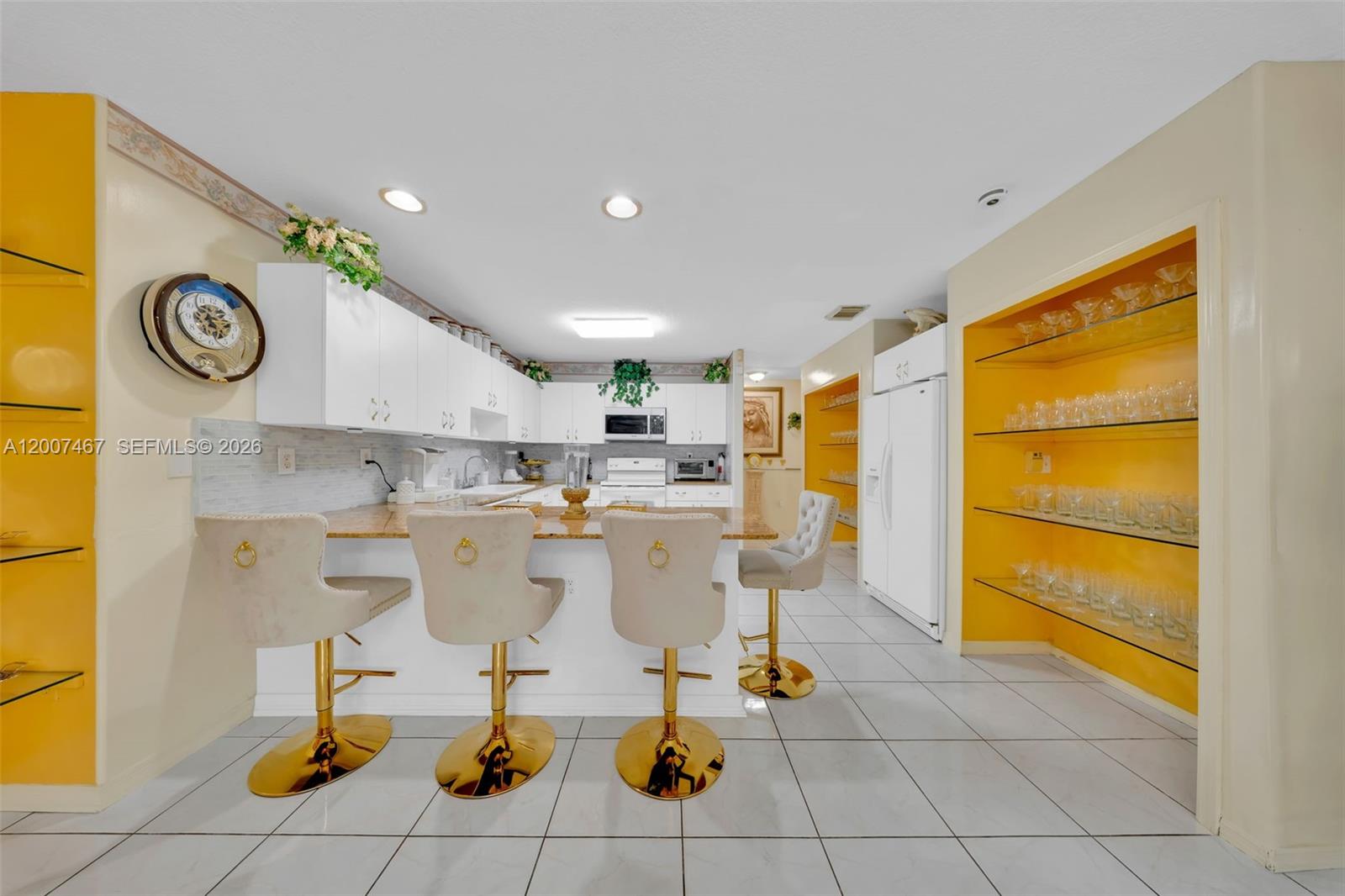 BISCAYNE BEST - Residential