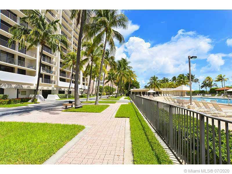 OCEANFRONT PLAZA CONDO - Residential Lease