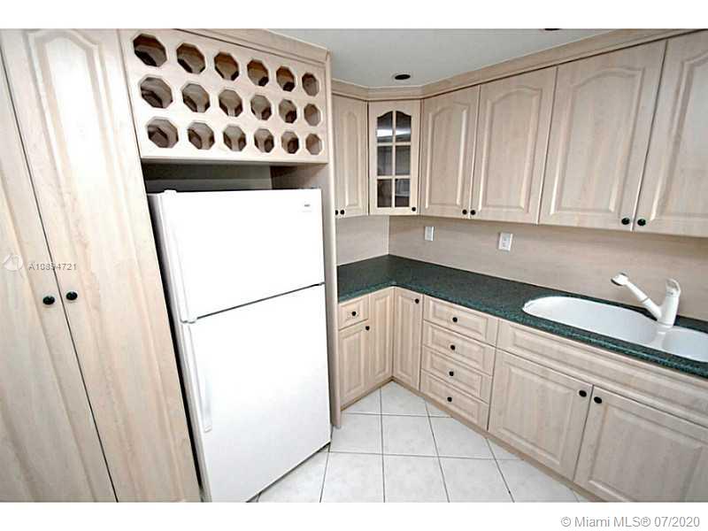 OCEANFRONT PLAZA CONDO - Residential Lease