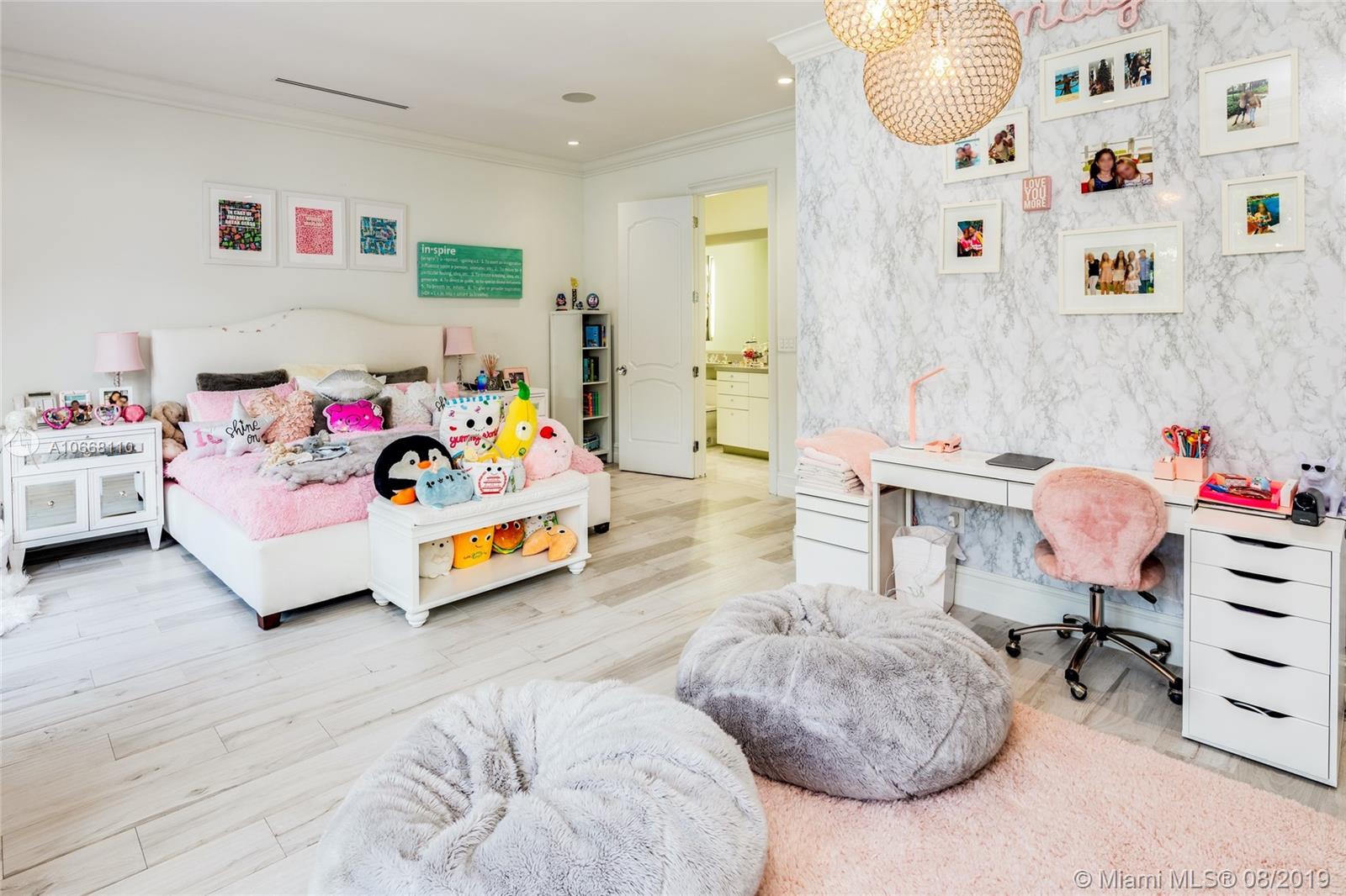 NAUTILUS SUB - Residential