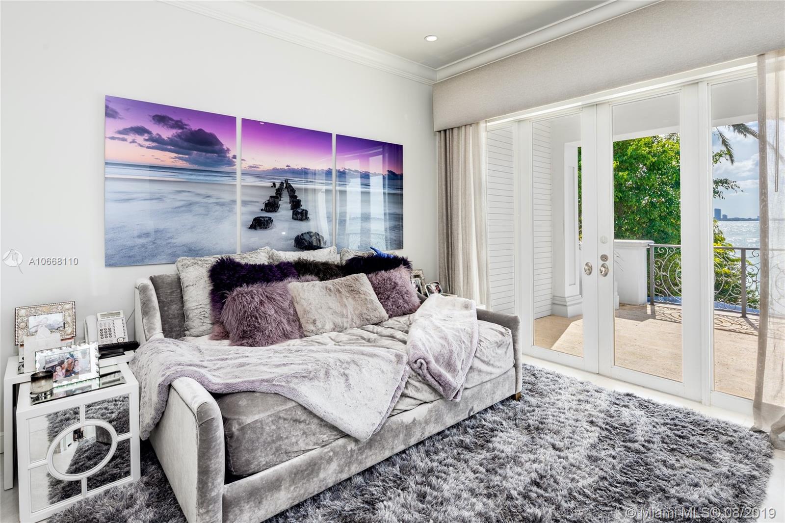 NAUTILUS SUB - Residential