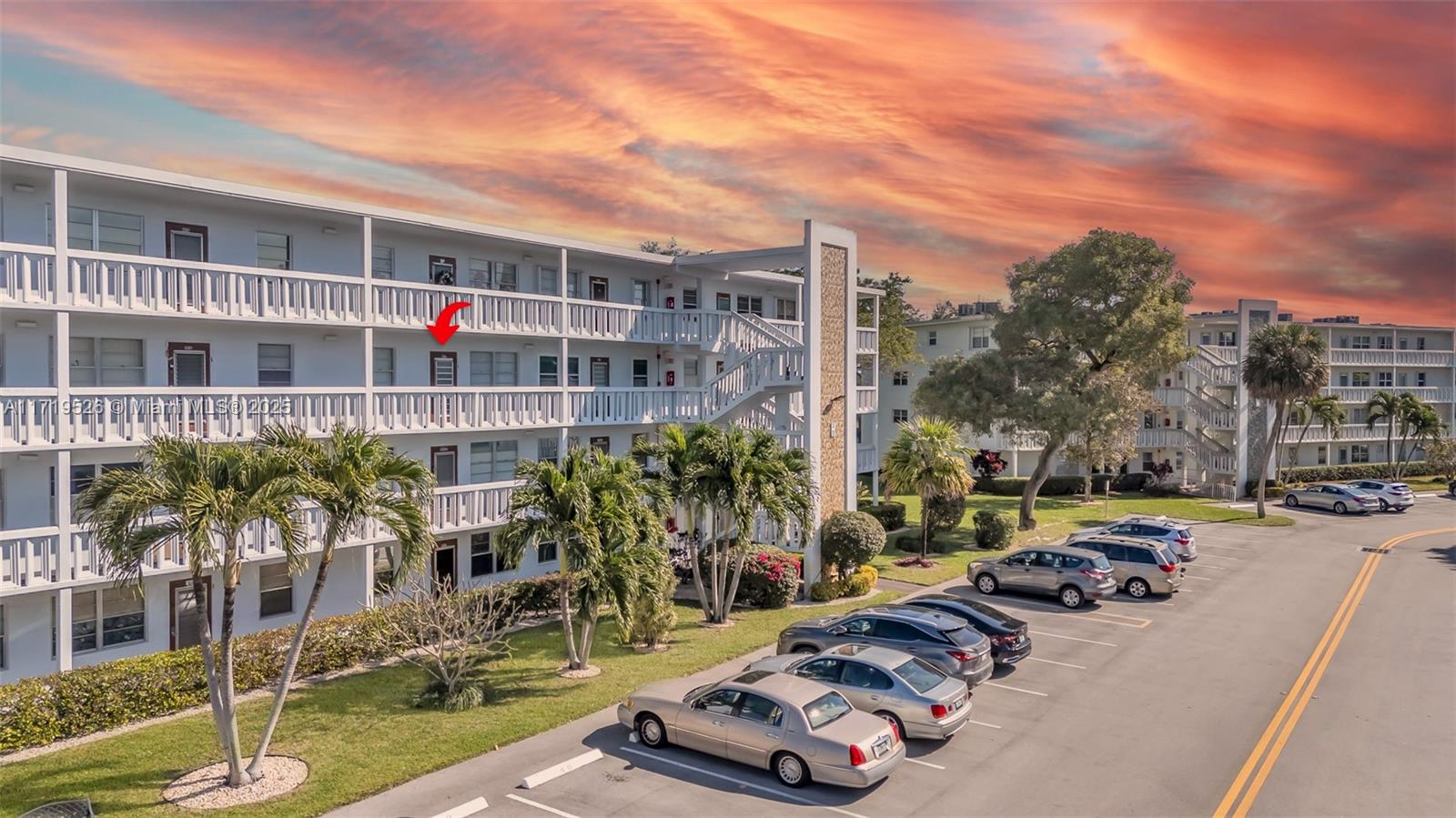 NEWPORT H CONDO - Residential