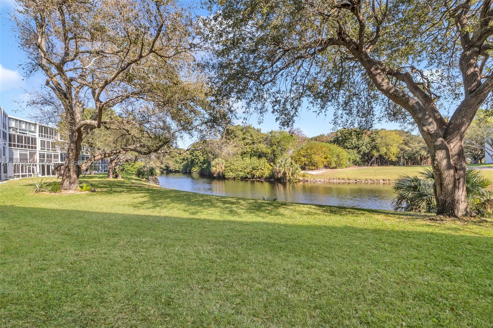 NEWPORT H CONDO - Residential