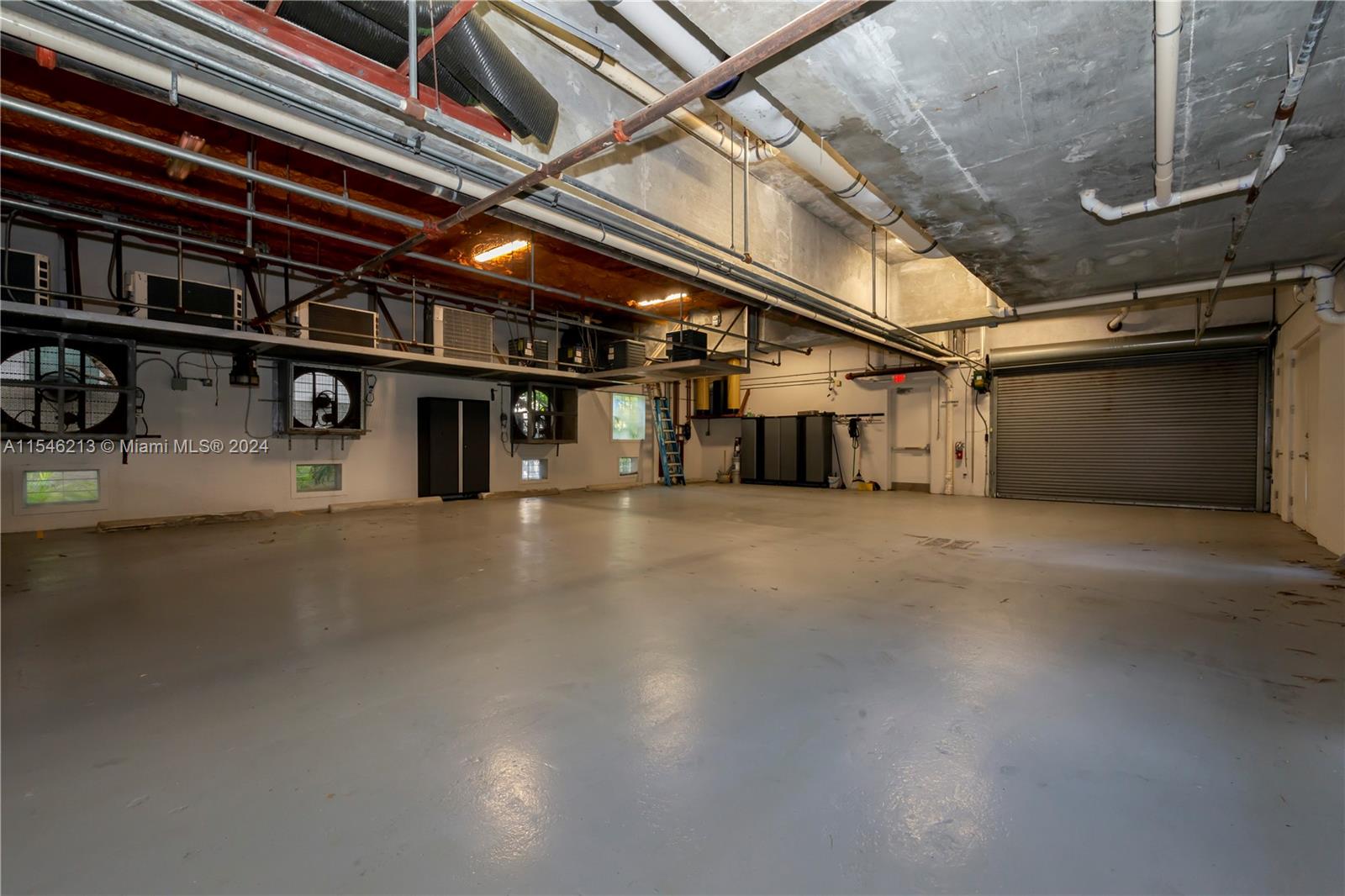 THE V CONDO - Residential Lease