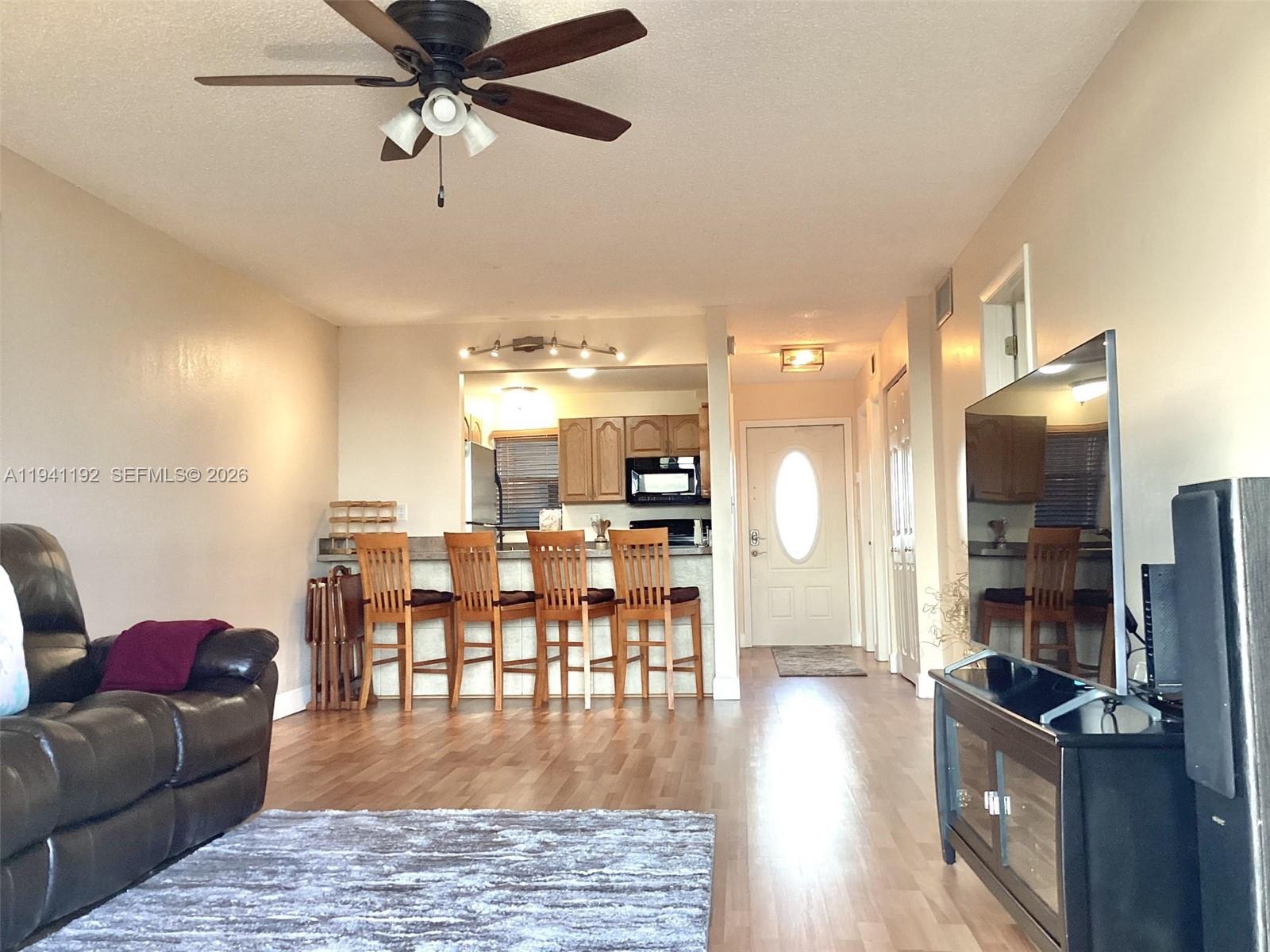 HOLLYBROOK GOLF AND TENNIS - Residential