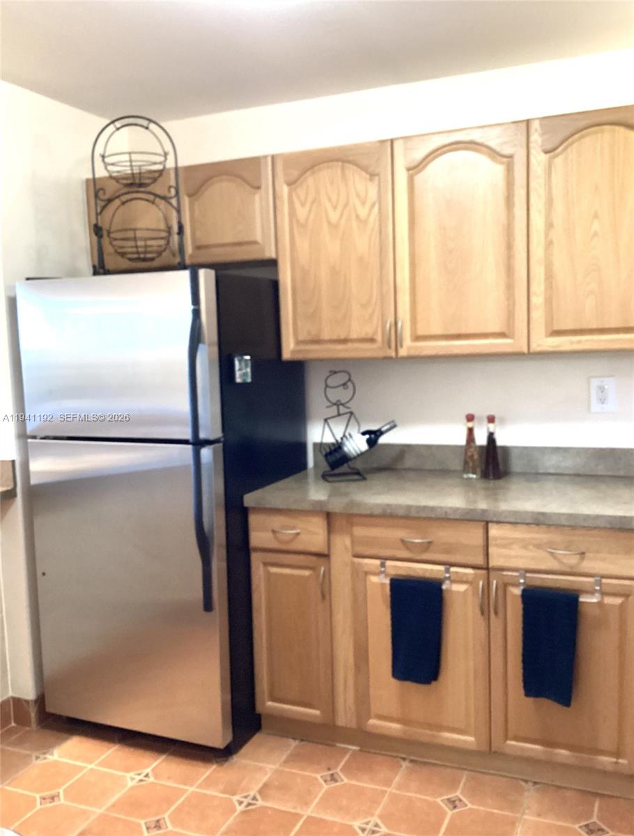 HOLLYBROOK GOLF AND TENNIS - Residential