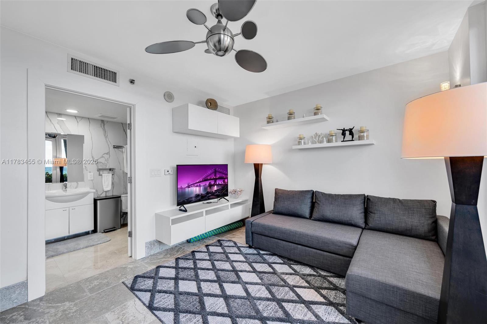 1800 S OCEAN DR 205