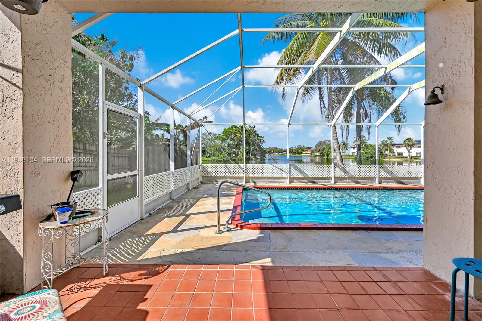 FOUR PALM LAKES AT PEMBRO - Residential