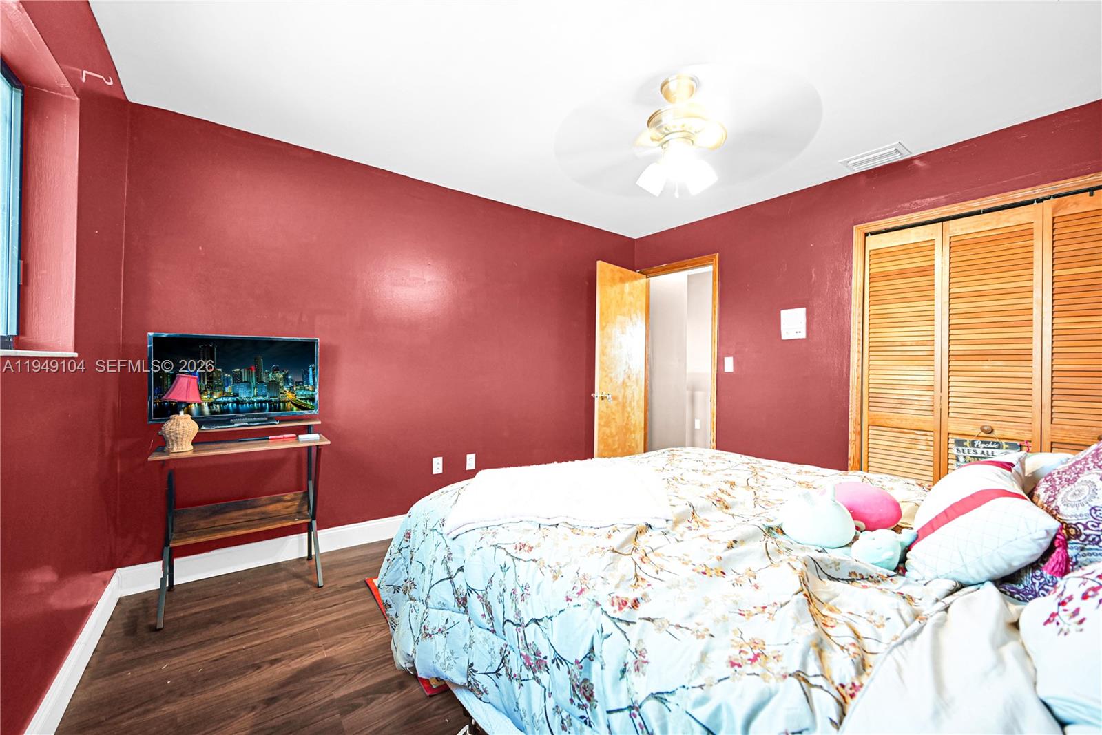 FOUR PALM LAKES AT PEMBRO - Residential