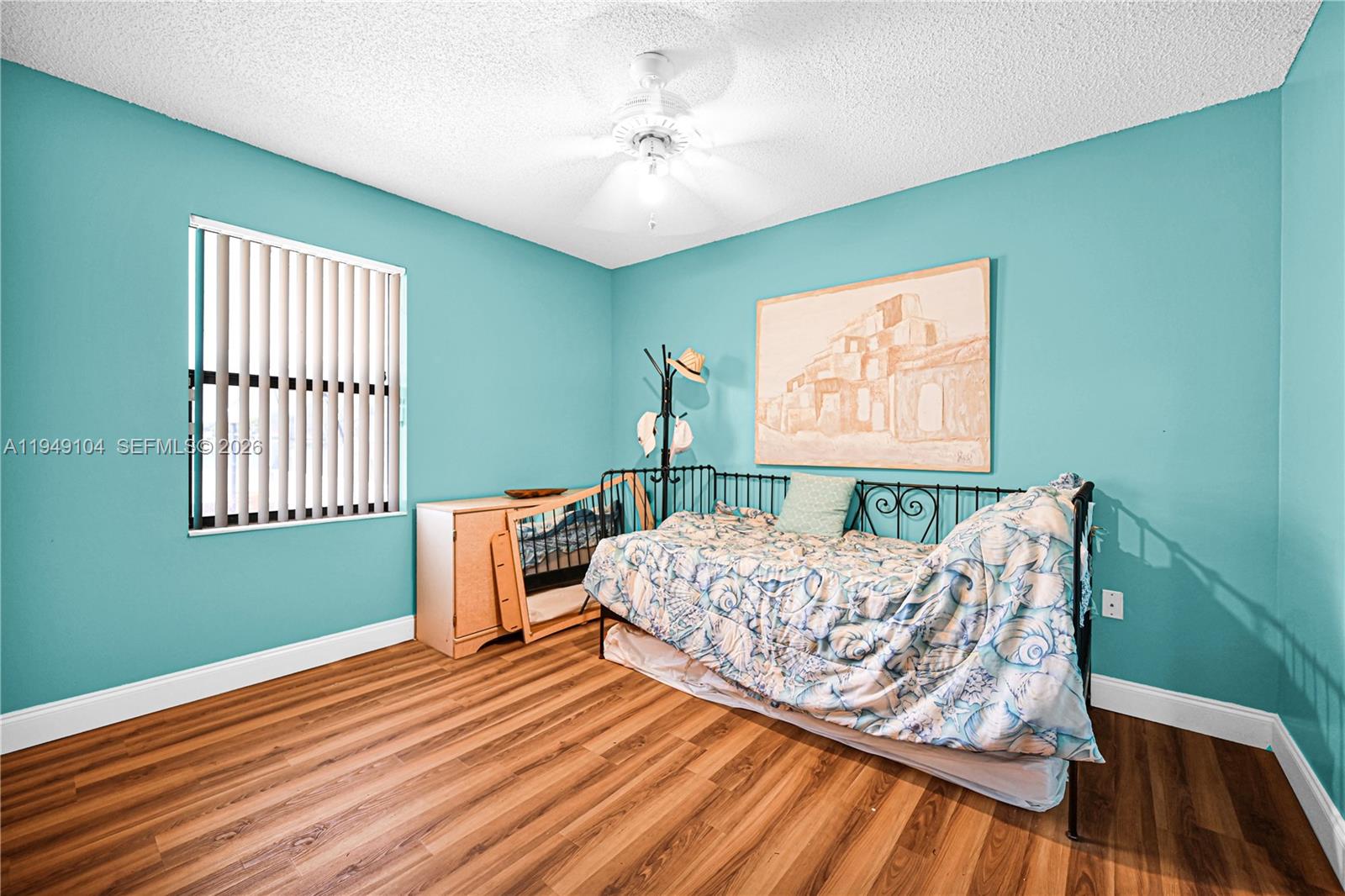 FOUR PALM LAKES AT PEMBRO - Residential