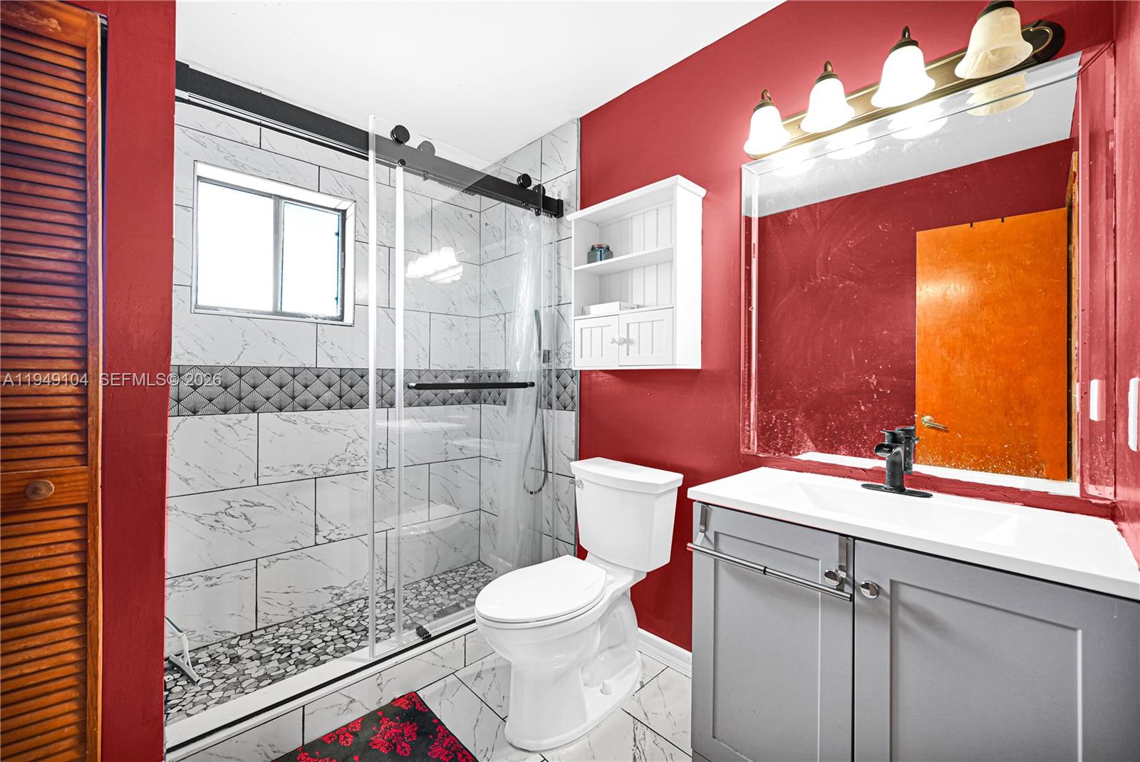 FOUR PALM LAKES AT PEMBRO - Residential