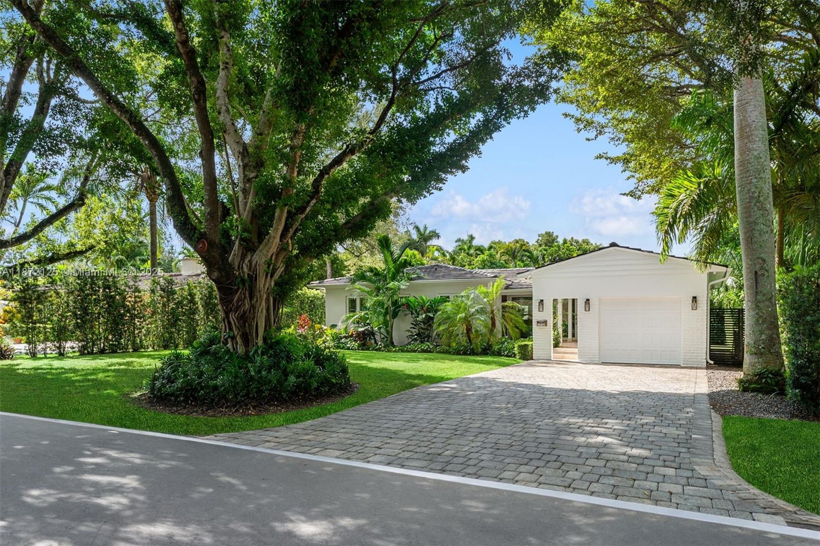 RIVIERA WATERWAYS - Residential