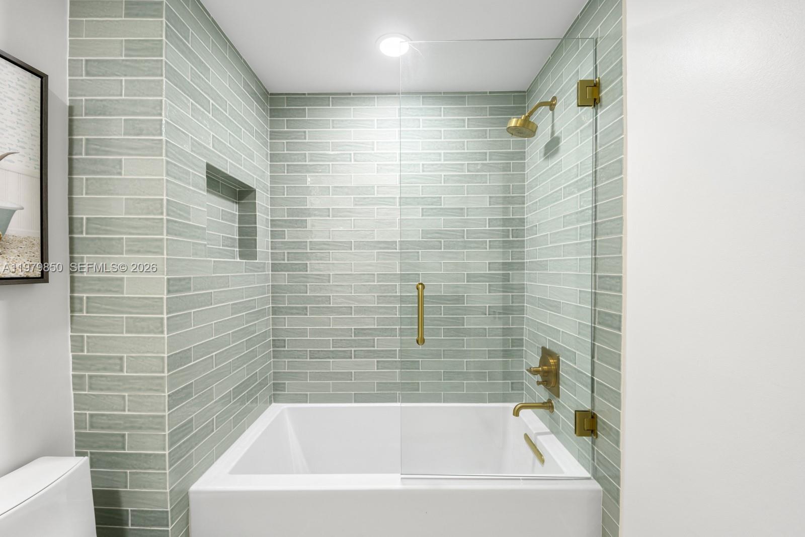 SAPPHIRE FORT LAUDERDALE - Residential