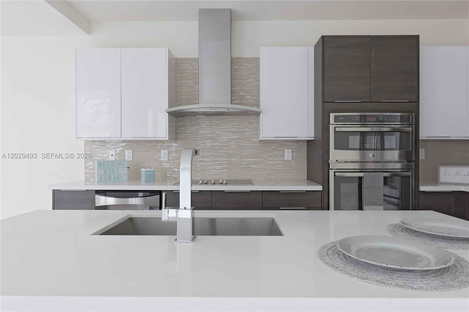 LANDMARK AT DORAL - Residential