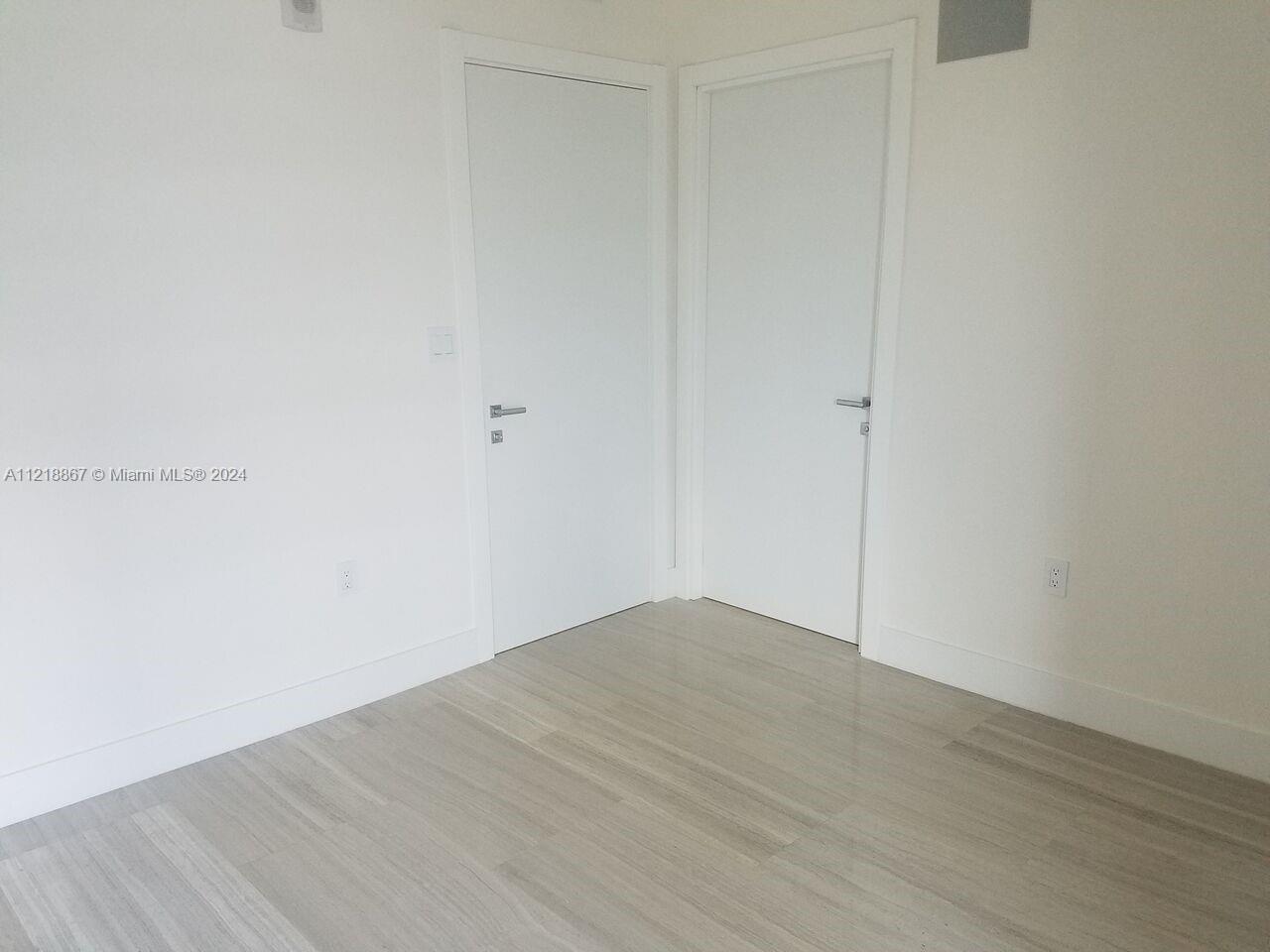 ECHO BRICKELL CONDO - Residential