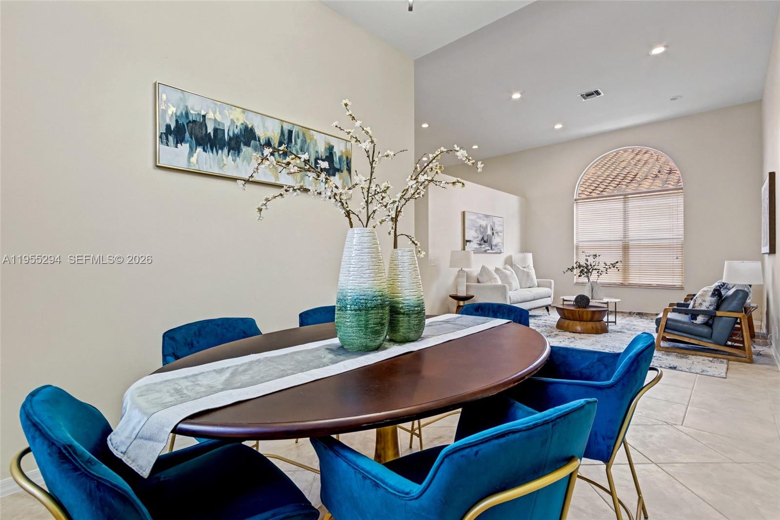 EAGLE TRACE - Residential