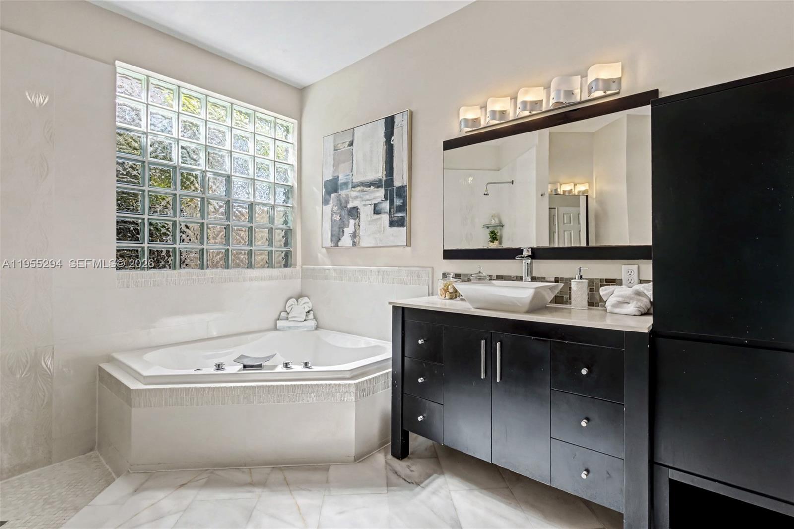 EAGLE TRACE - Residential