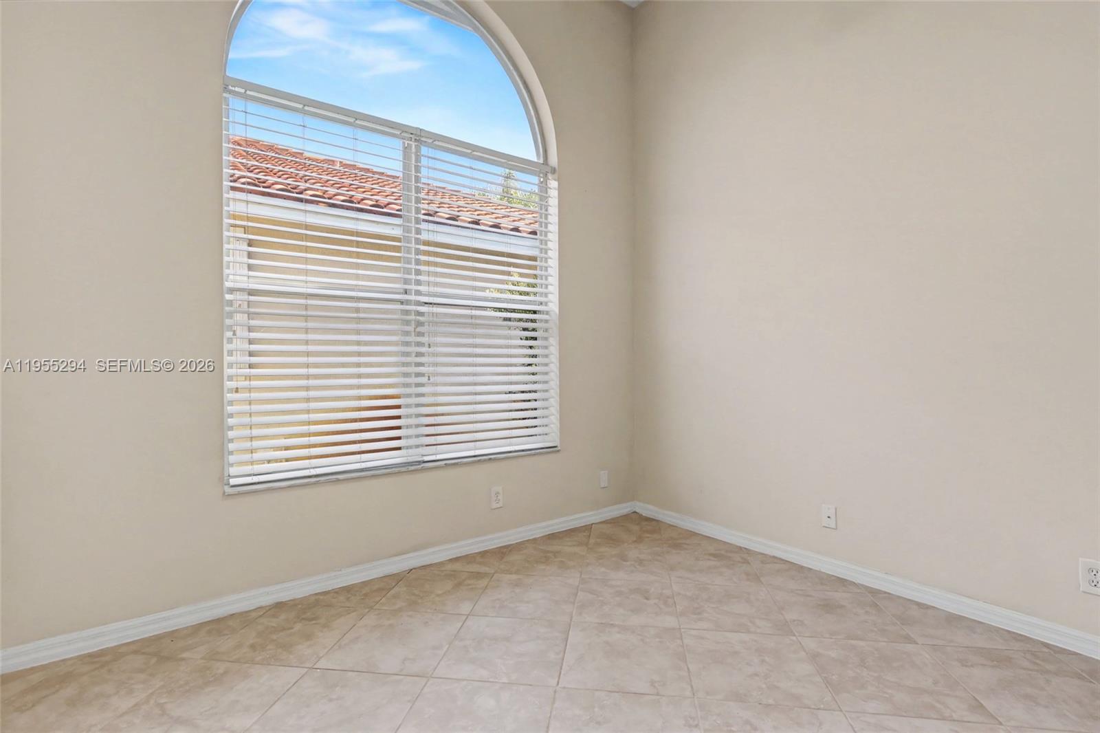 EAGLE TRACE - Residential