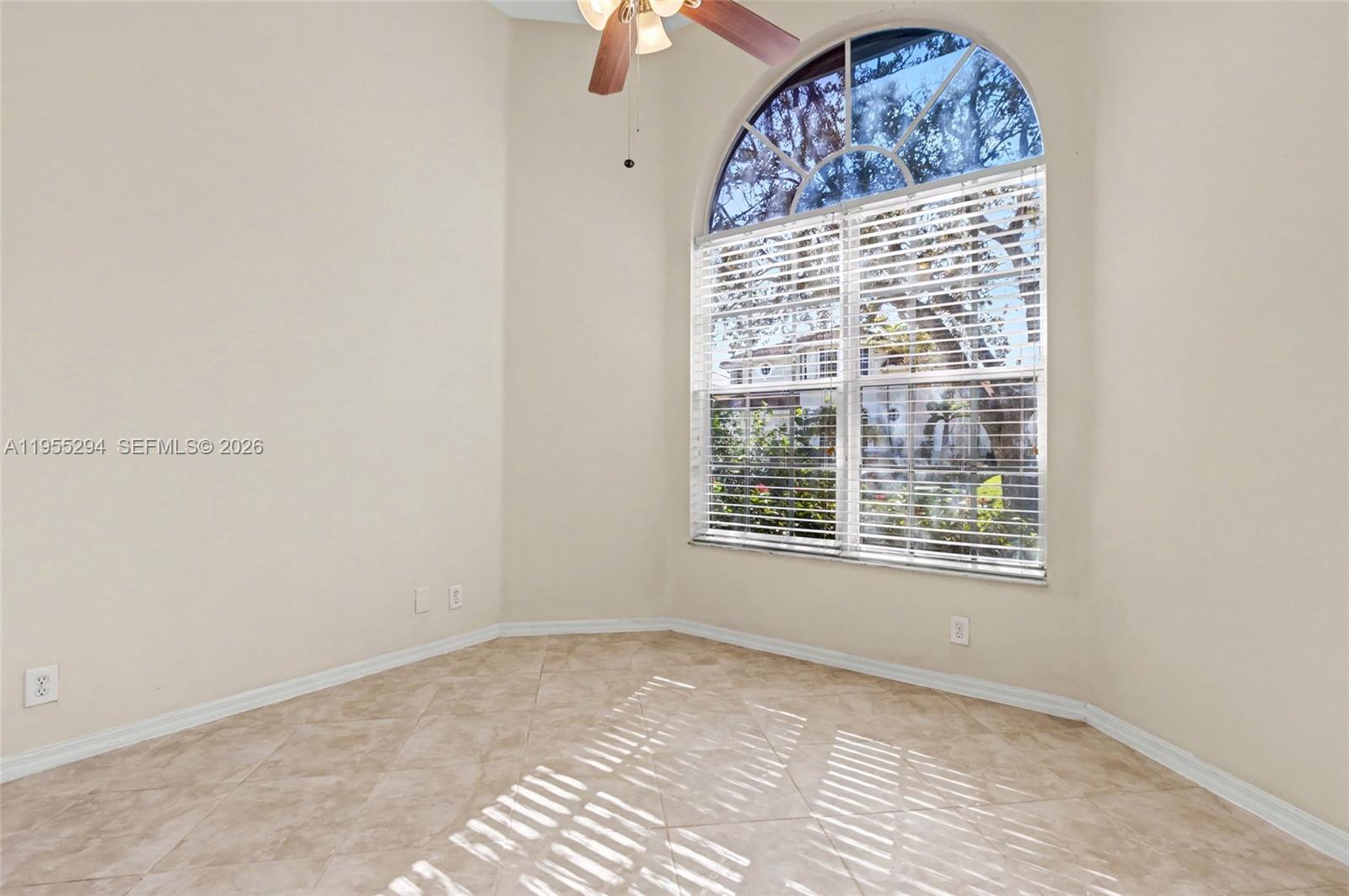 EAGLE TRACE - Residential