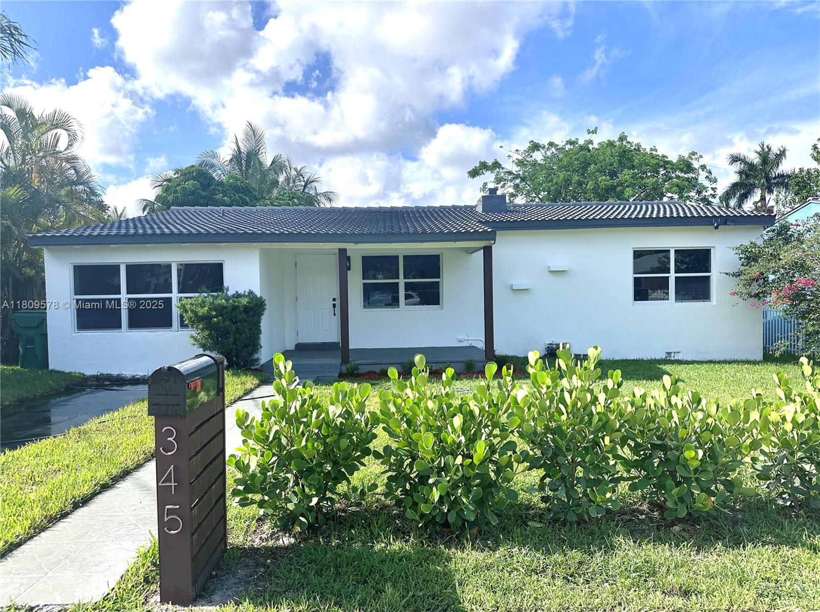 345 Ne 112th St, Miami, Broward County, Florida - 3 Bedrooms  
2 Bathrooms - 