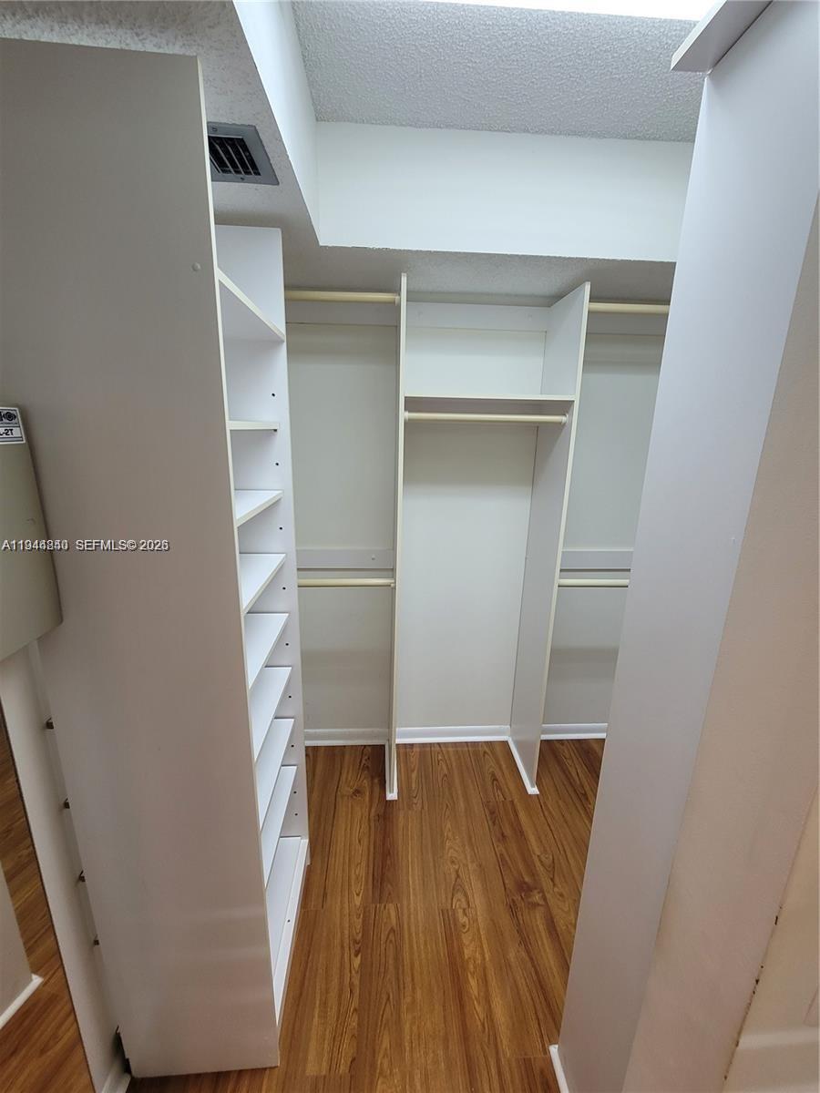 CAMBRIDGE AT CENTURY - Residential