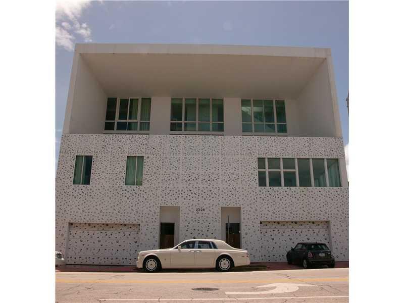 2228 PARK AVENUE CONDO - Residential Lease