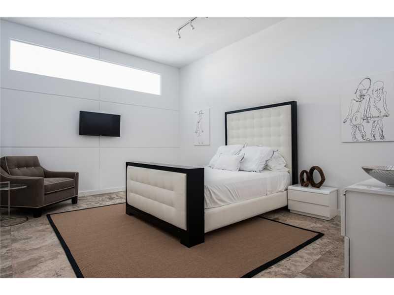 2228 PARK AVENUE CONDO - Residential Lease